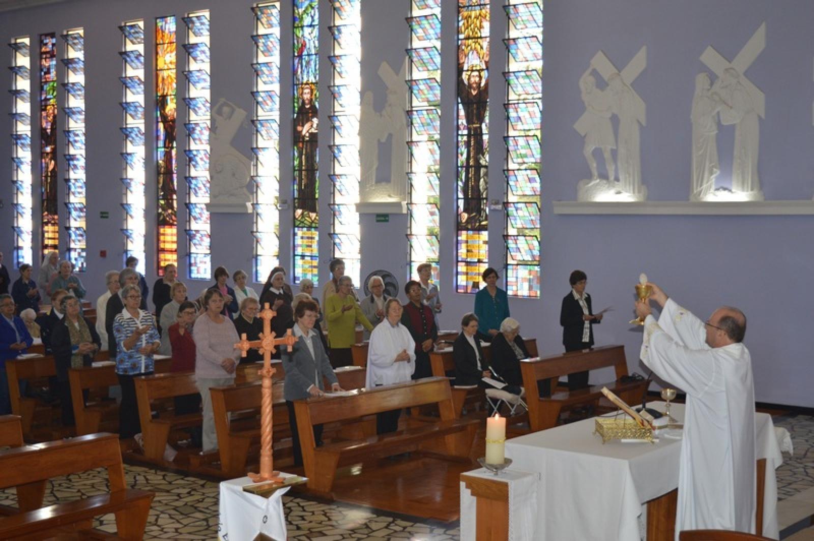 Encontro dos Religiosos no Convento São Francisco