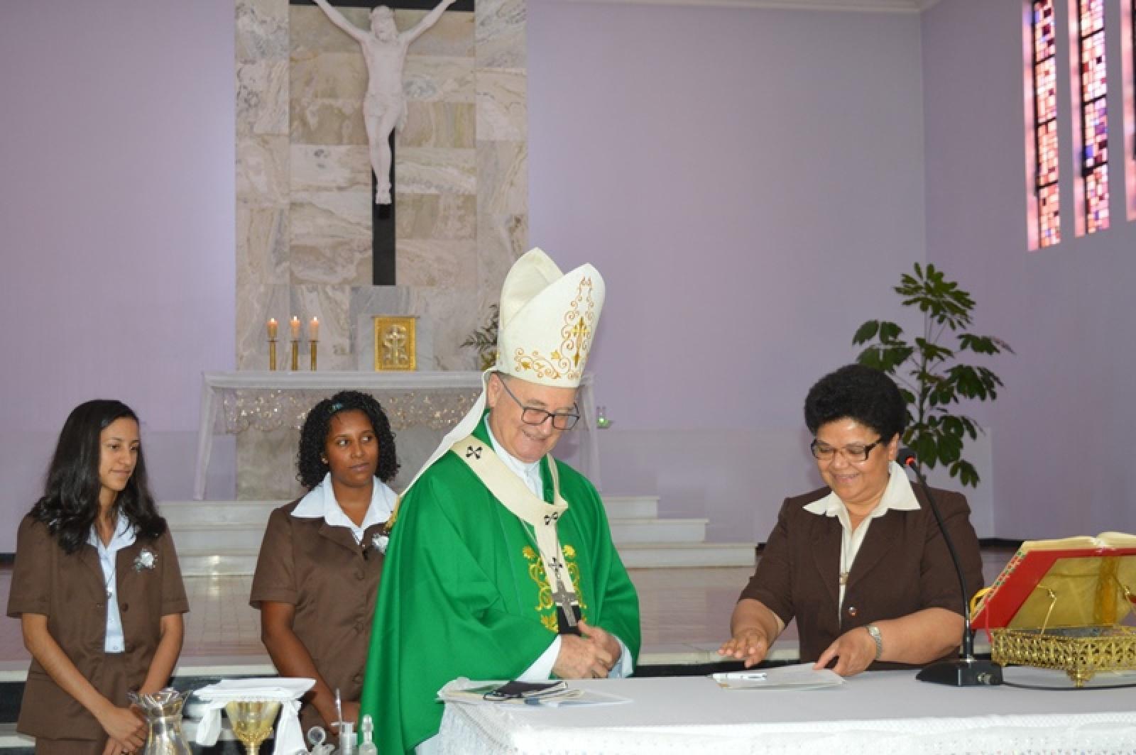 Primeira Profissão Religiosa de Ir. Luciana e Ir. Maria Jessica