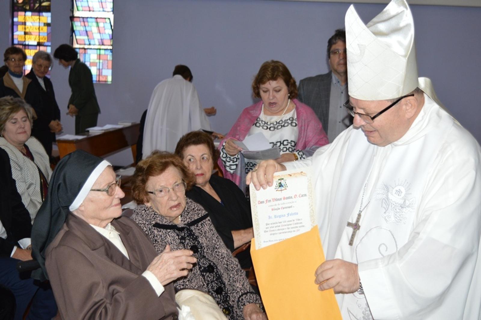 Centenário de Vida de Ir. Regina Folleto