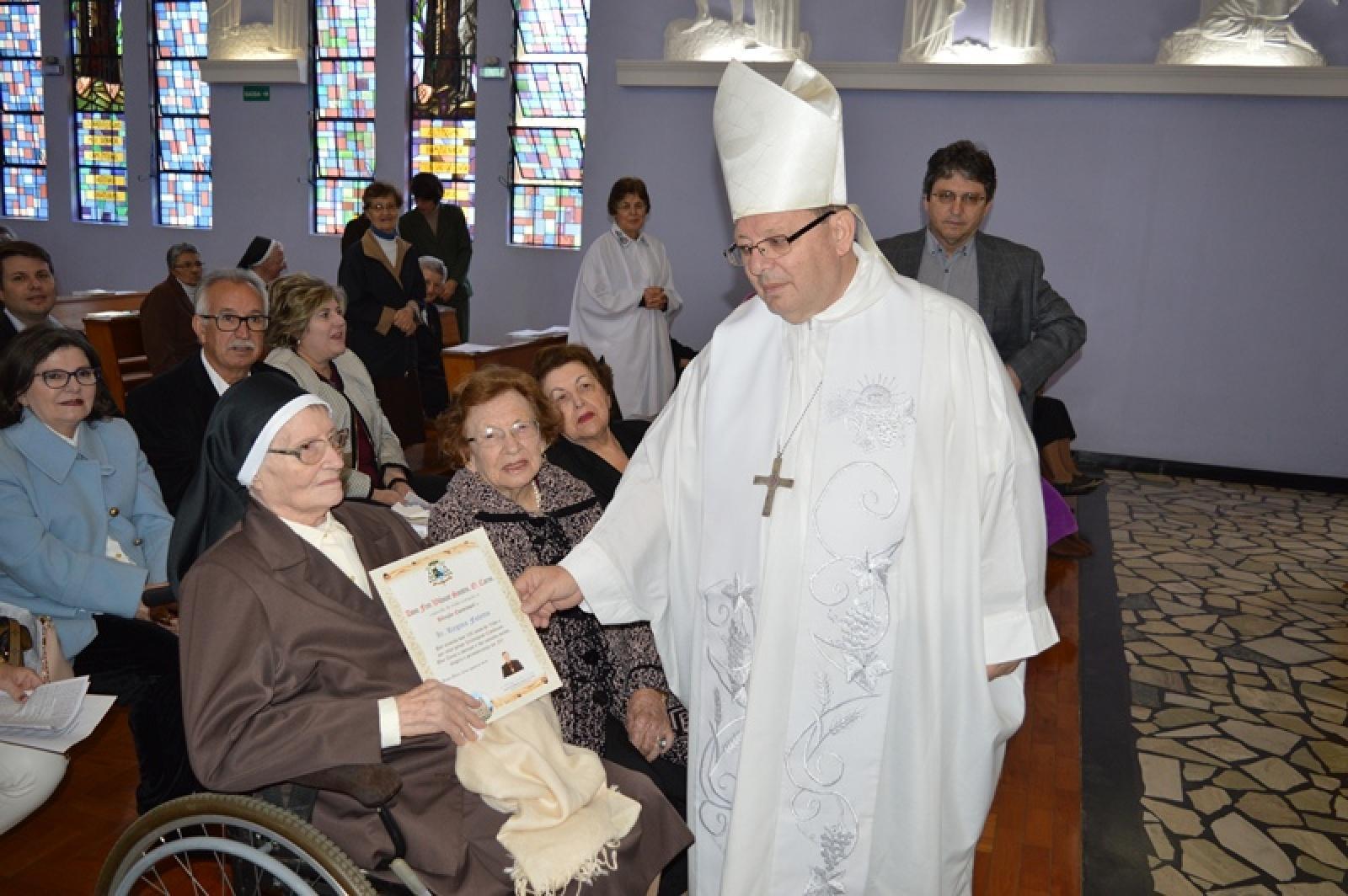 Centenário de Vida de Ir. Regina Folleto