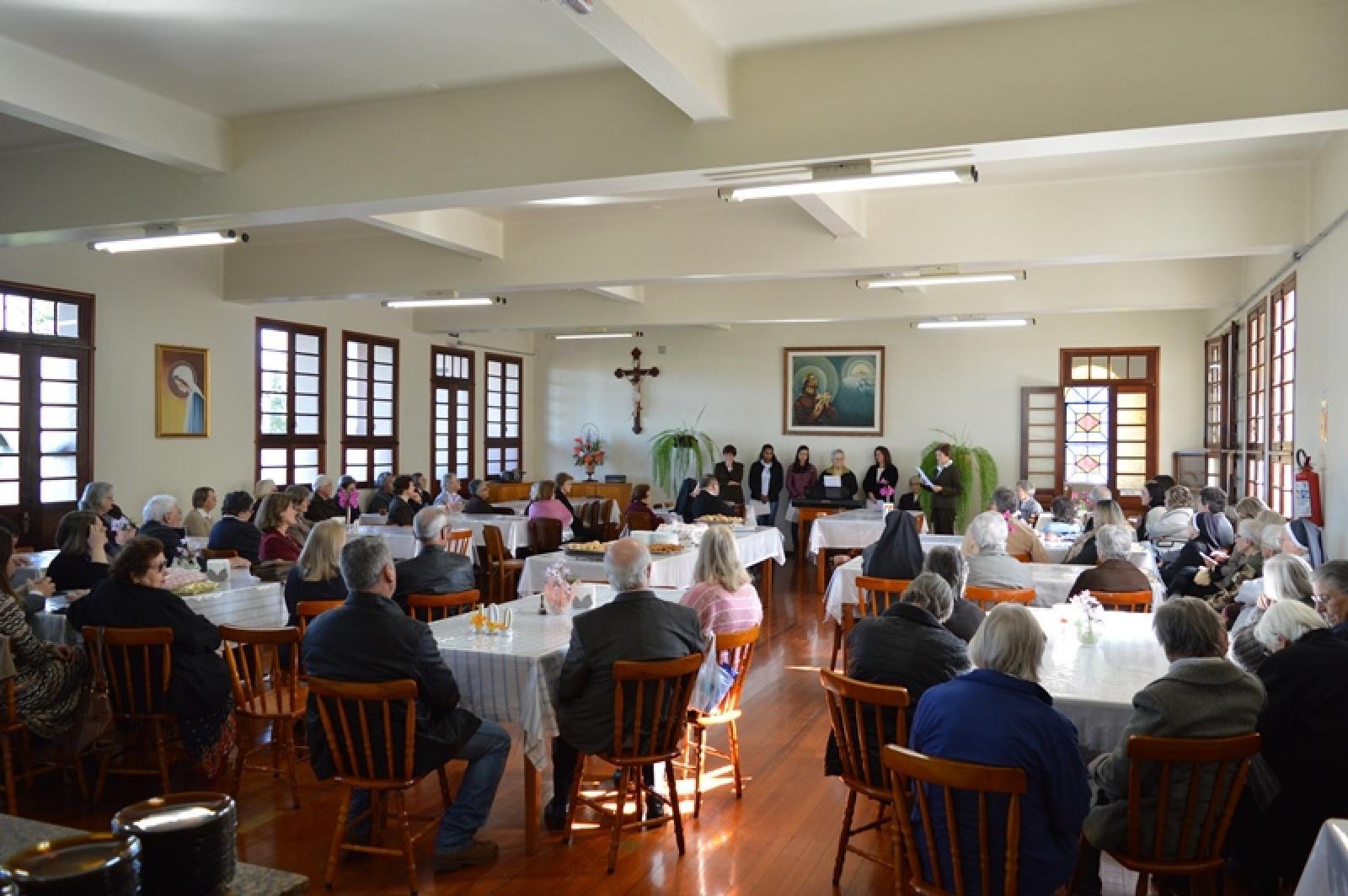 Centenário de Vida de Ir. Regina Folleto