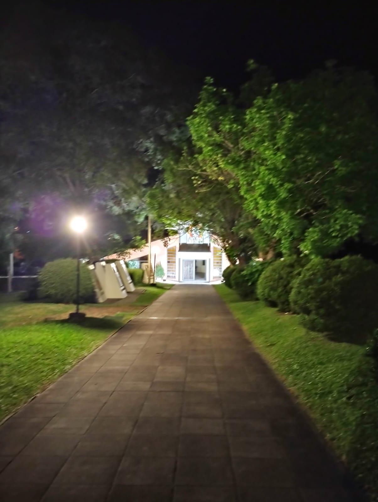 Jardim do Convento São Francisco de Assis a noite