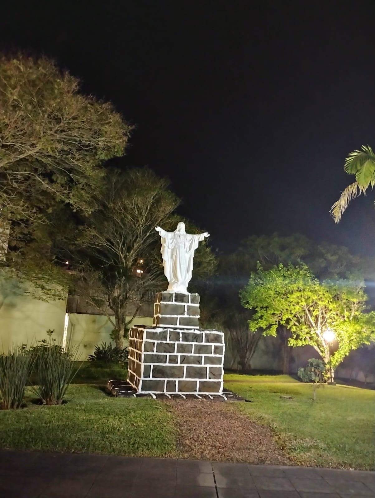 Jardim do Convento São Francisco de Assis a noite