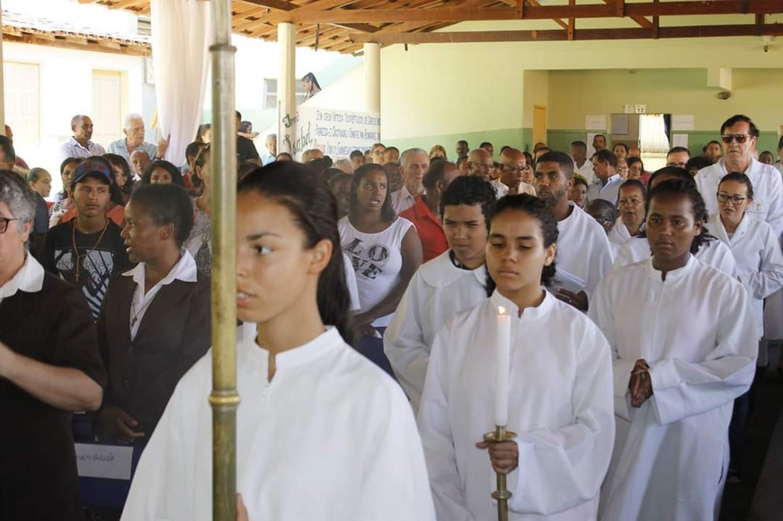 Celebração da Profissão Perpétua de Ir. Isabel, Setubinha MG