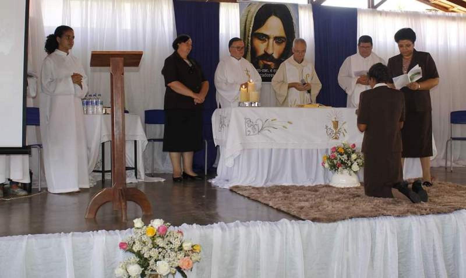 Celebração da Profissão Perpétua de Ir. Isabel, Setubinha MG