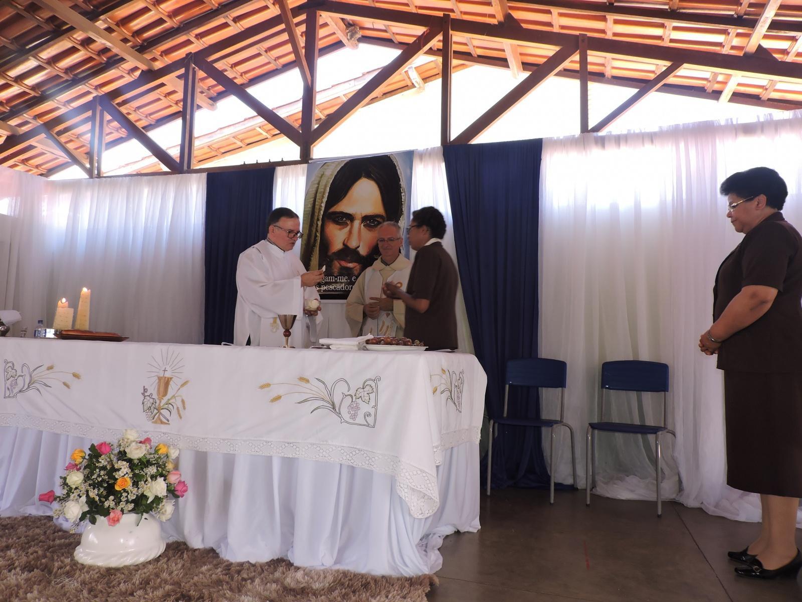 Celebração da Profissão Perpétua de Ir. Isabel, Setubinha MG