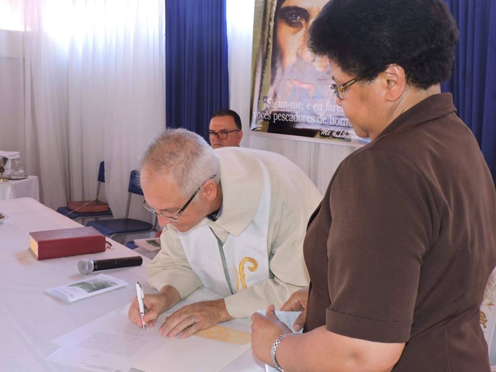 Celebração da Profissão Perpétua de Ir. Isabel, Setubinha MG