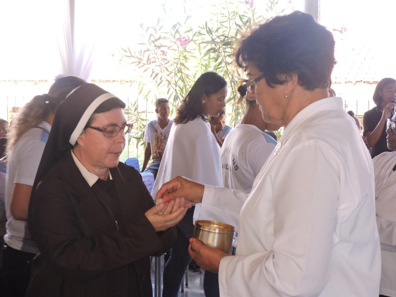 Celebração da Profissão Perpétua de Ir. Isabel, Setubinha MG