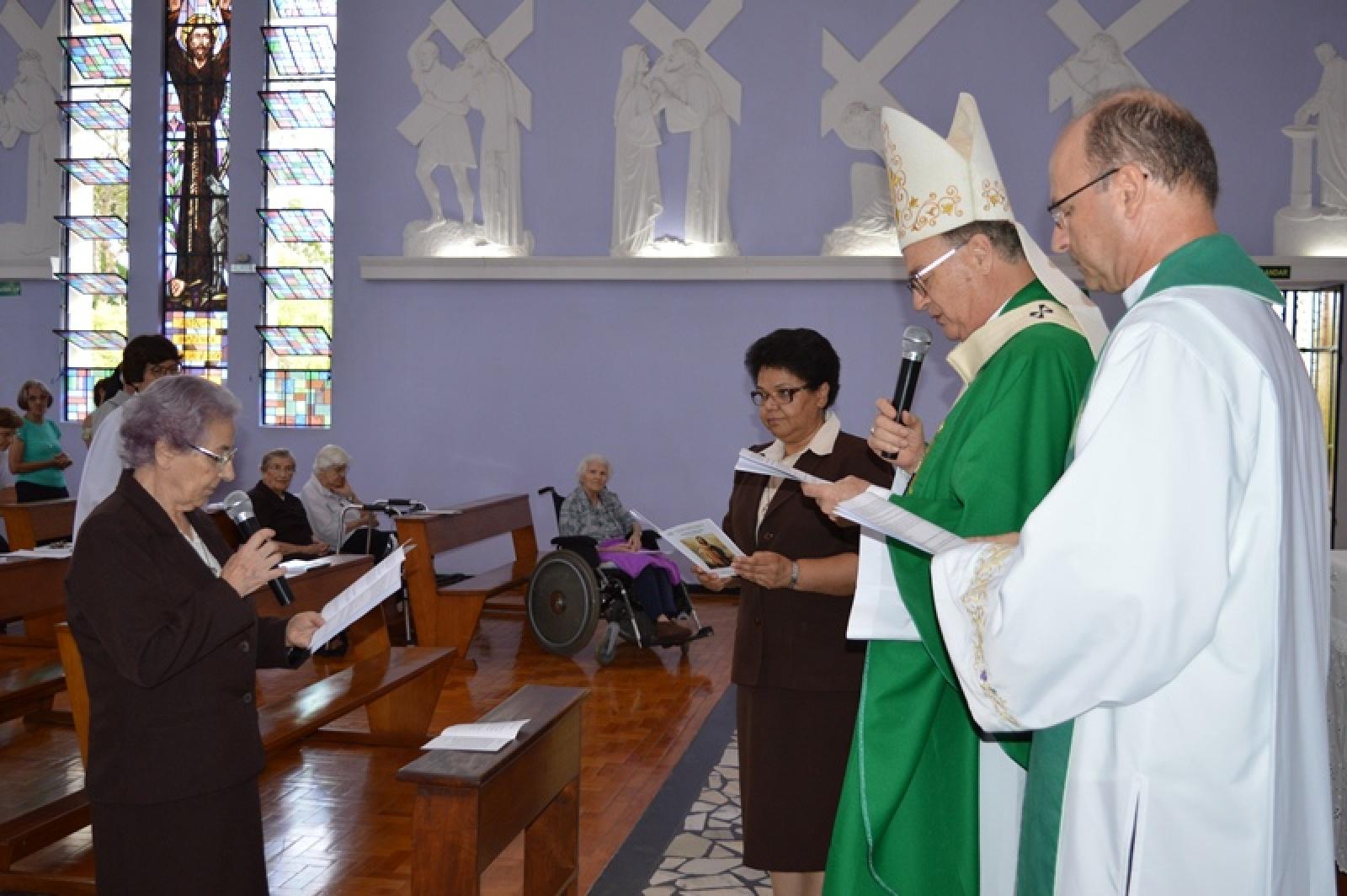 Profissão Religiosa de Ir. Noemi