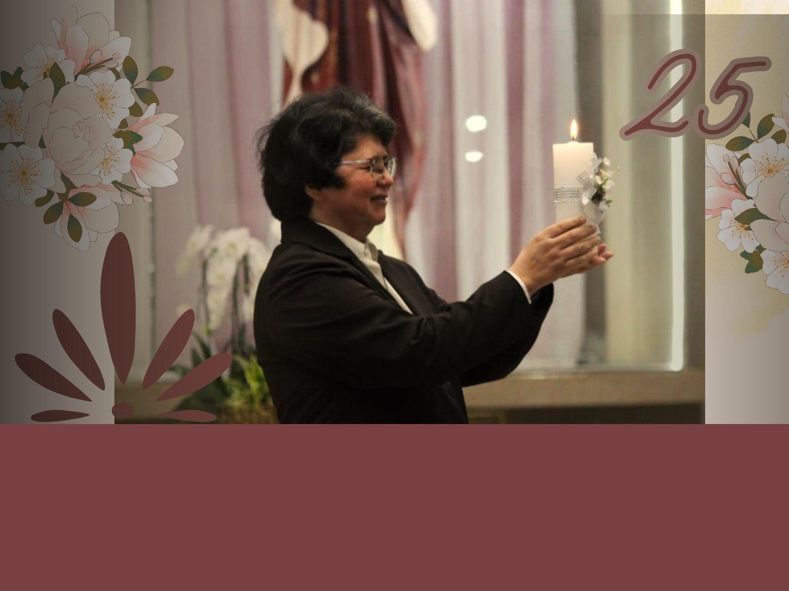  Irmã Luzia celebrando os 25 anos de Vida Religiosa Consagrada