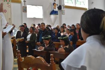 Jovens consagram-se a Deus por meio da Vida Religiosa Franciscana