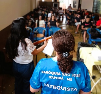 Encontro de Jovens Crismandos