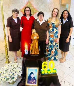 Celebração de 60 Anos de Vida Religiosa da Ir. Terezinha Lenz
