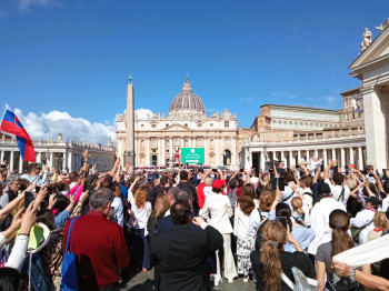 Irmãs Franciscanas e o novo Papa