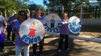 Obra Social Santa Isabel participa de desfile cívico