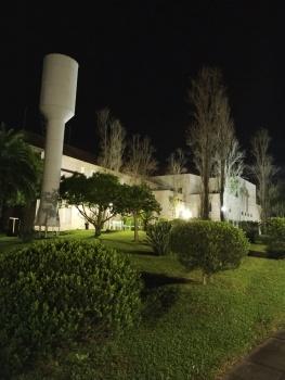 Jardim interno do Convento visto a noite