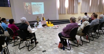 Retiro de Irmãs em Teófilo Otoni